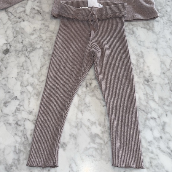 ZARA Cozy Knit Sweater and Pants Set 2T - Picture 7 of 8